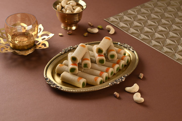 Kaju Pista Roll